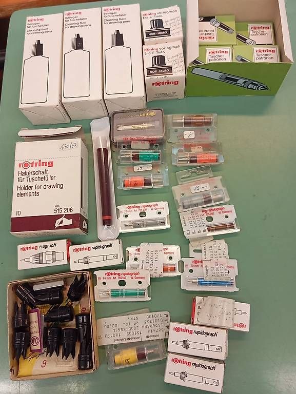Penna & Evidenziatori: Diverses Material für Rotring Isograph und Rapidgraph – Usato da Wald AR venduto da lyd_m 3