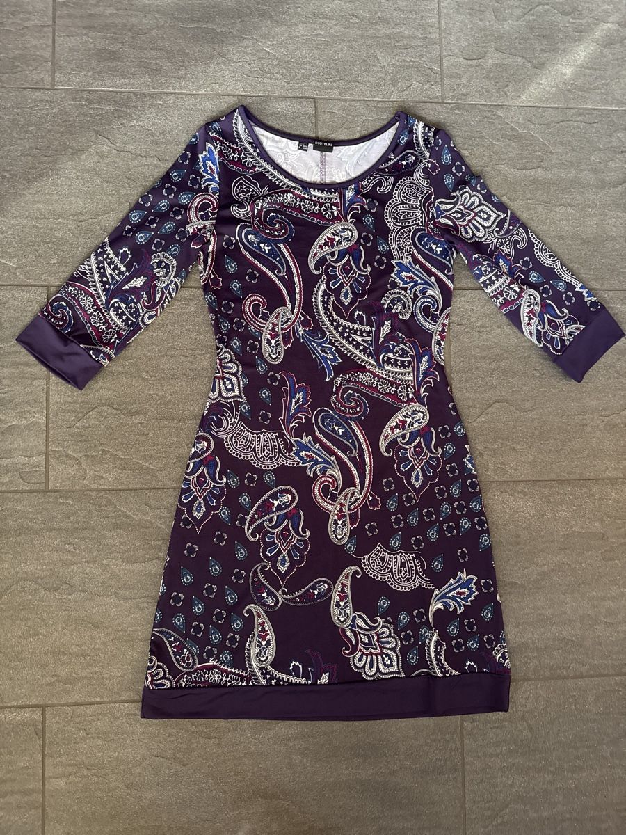 Vestiti: Figurumspielendes Kleid mit Paisleymuster – Nuovo (secondo la descrizione) da Frauenkappelen venduto da leola1973