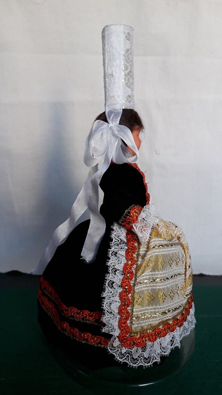 Puppen: 3 Poupées de collection – Gebraucht aus Biel/Bienne von Monhub 2