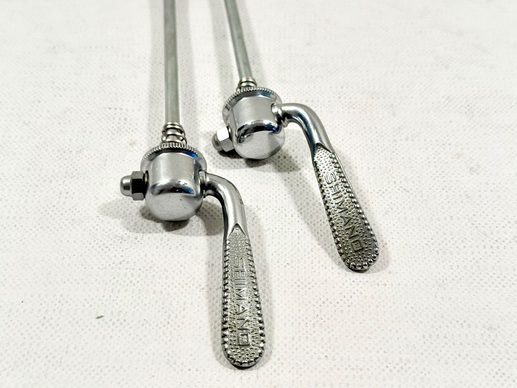 Shimano Pezzi di ricambio: First Generation Dura Ace Schnellspanner Set V+H TOPZ. 2601 – Usato da Luzern venduto da bikeandbeltcom 1
