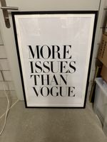 Wandbild More Issues Than Vogue mit schwarzem Rahmen