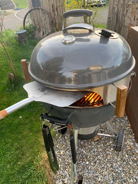weber-kugelgrill-57cm-mit-modesto-bbq-pizza-aufsatz-gebraucht-in