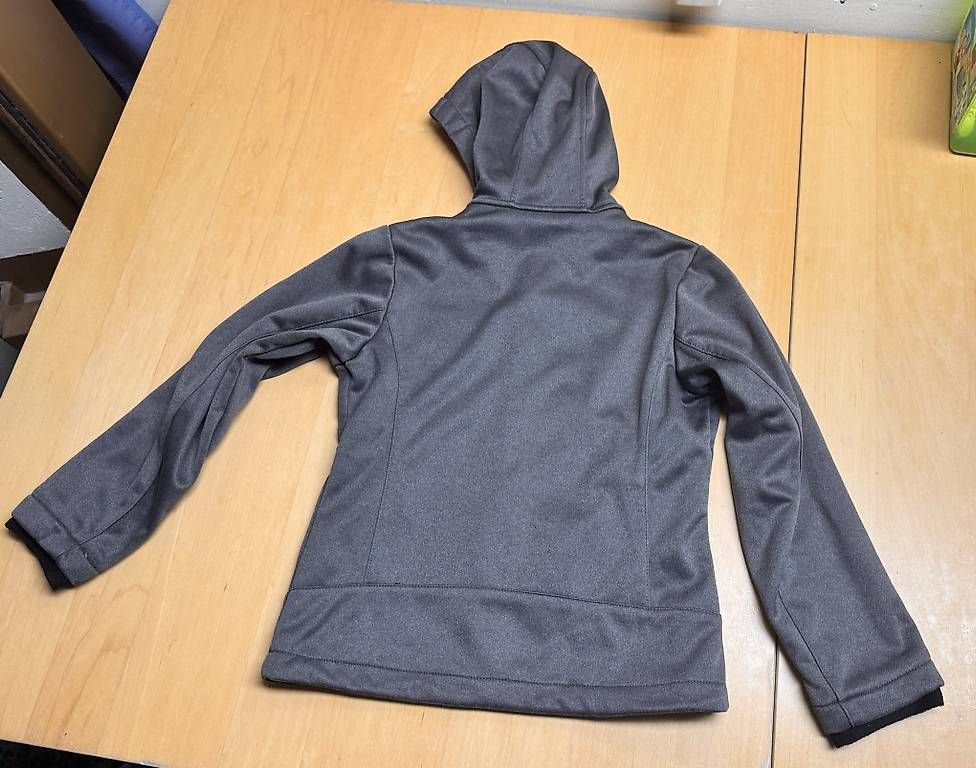 Jacken & Mäntel: Windstopper Jacke Grösse 140 – Gebraucht aus Untersiggenthal von man_6jnt 1