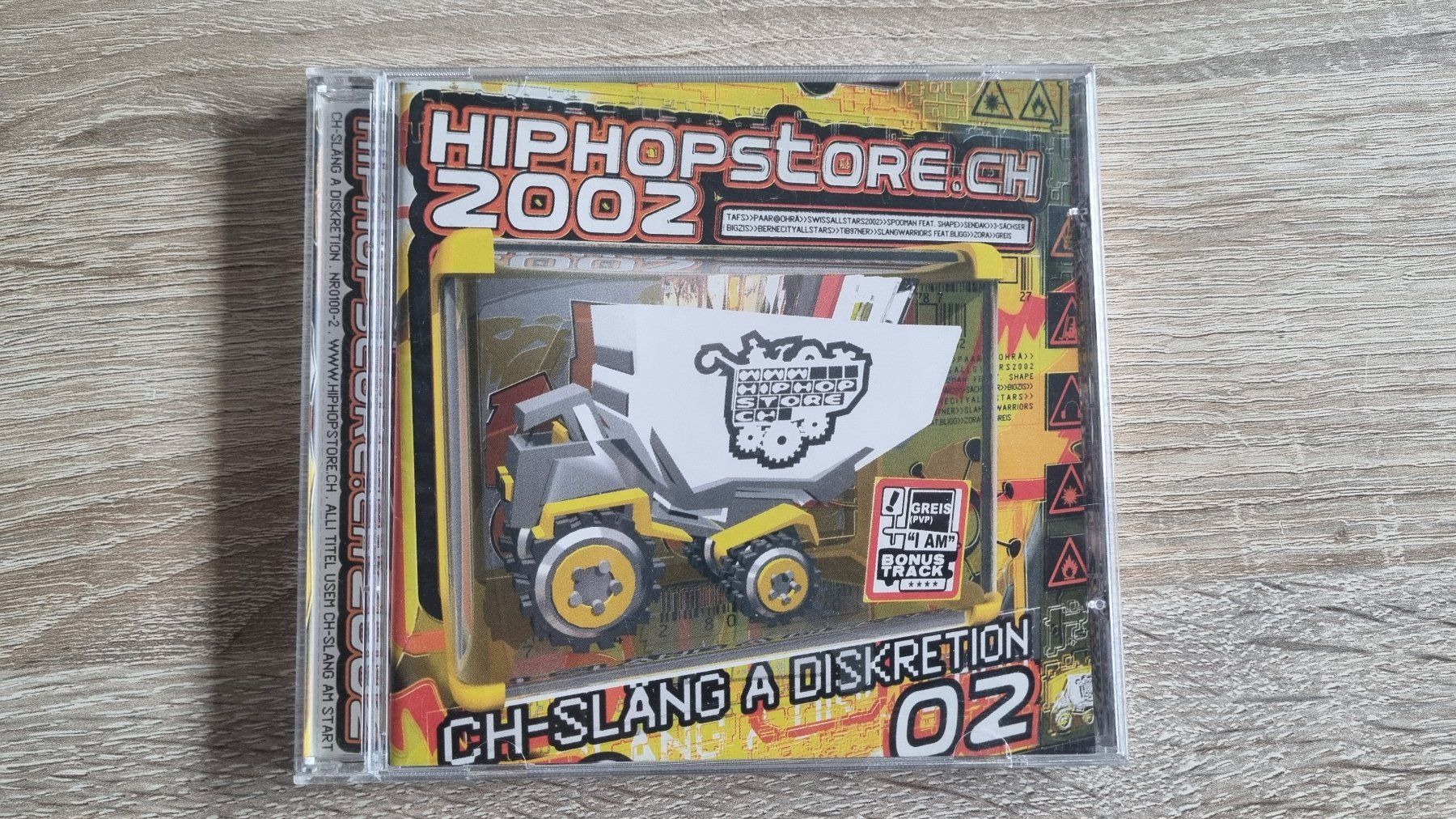 CD: Hiphopstore.ch 2002 – Usato da Hagenbuch ZH venduto da lecterr55