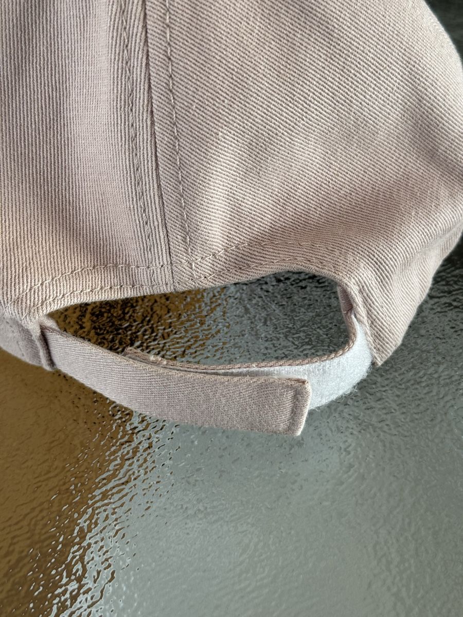 Moncler Copricapi, berretti & cappellini: Moncler Baseball Cap /Rosa, Einheitsgröse, Neuwertig – Usato da Schöftland venduto da Guccigirl 1