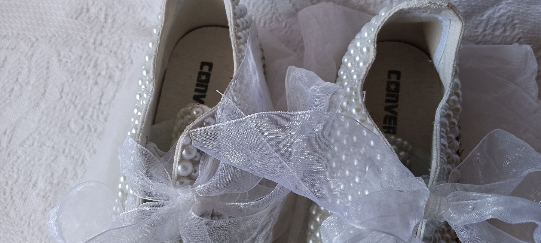 Converse Damenschuhe: CONVERS SCHUHE mit PERLEN+ STRASS NEU! GR.39 – Neu (gemäss Beschreibung) aus Maienfeld von Andyr44 1