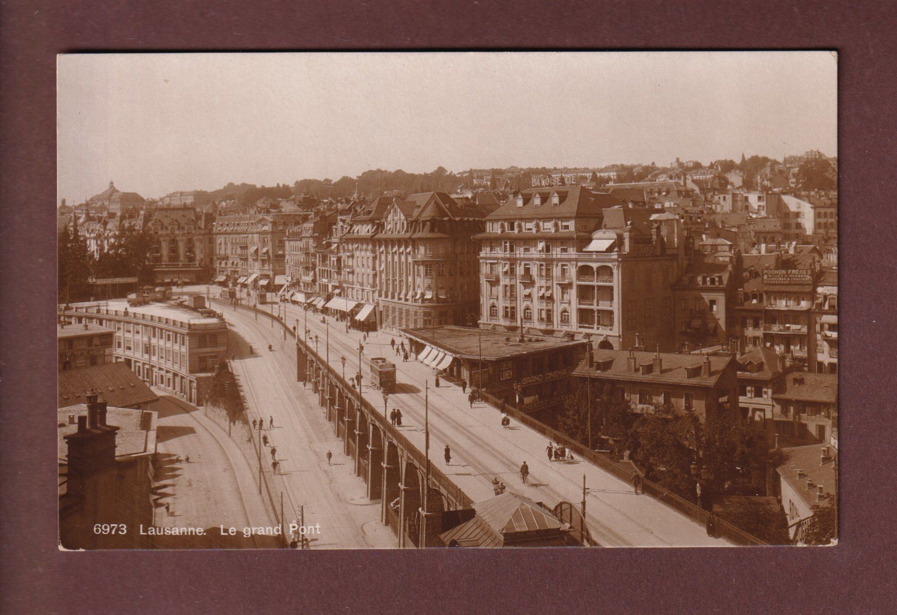 Cartoline postali: LAUSANNE - Le Grand Pont – Usato da Pully venduto da nicecards