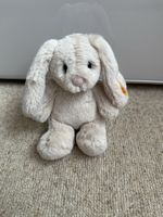 Steiff Hase Hoppie 18 cm Knopf im Ohr neu aus Sammlung