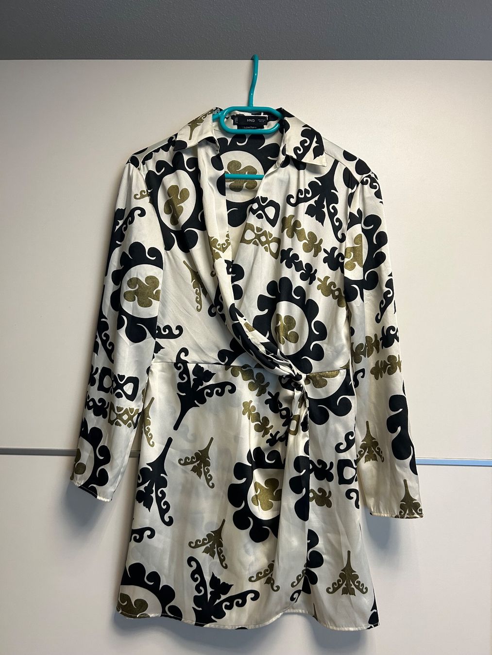 Mango Robes: Abito Mango – D'occasion à Tenero par cri_k5th