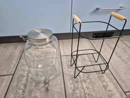 Wasserspender mit Ständer