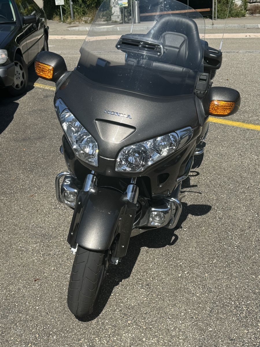 Honda Strada: Honda Goldwing – Usato da Mümliswil venduto da Millonighans
