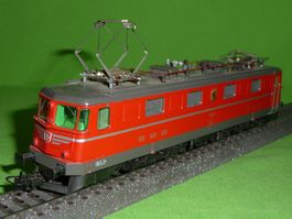 SBB Ae 6/6 Kantonslok GENF 11425 Märklin 3336 analog gebr. 8