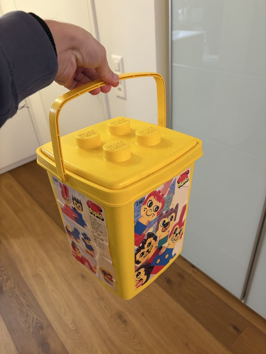 Lego Kit di costruzioni: LEGO Duplo Eimer Set 2387 mit Bausteinen gebraucht – Usato da Thalwil venduto da Counterdude 2