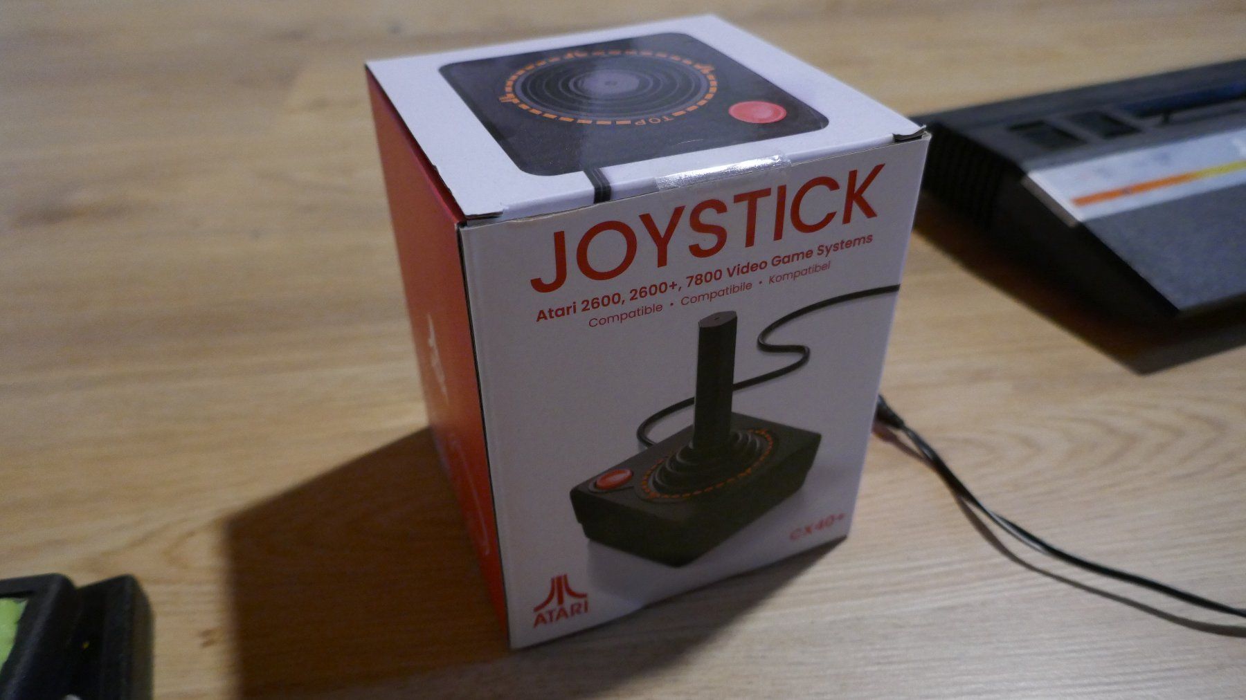 Atari Console: Atari 2600 Junior Konsole – Usato da Wenslingen venduto da FairlightCMI 2