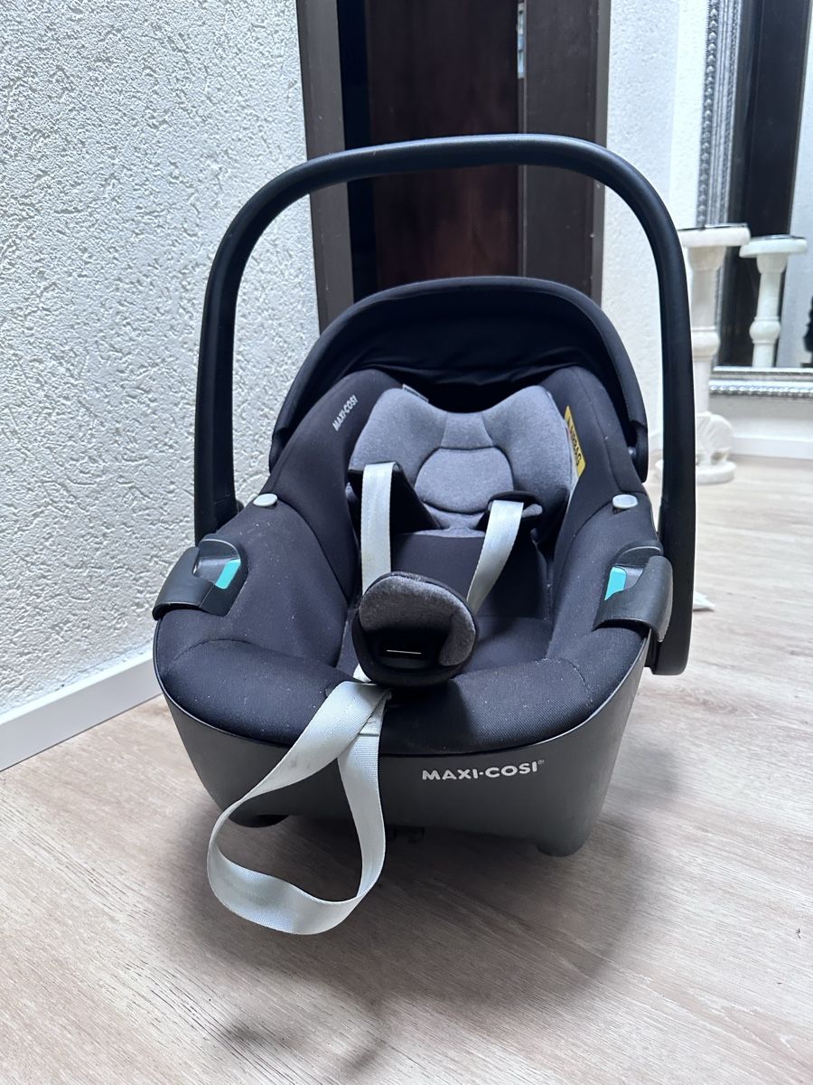 Maxi-Cosi Seggiolini per auto: Maxi Cosi Pebble 360 mit Isofix Basis – Usato da Tägerig venduto da Unbekannt5522 2