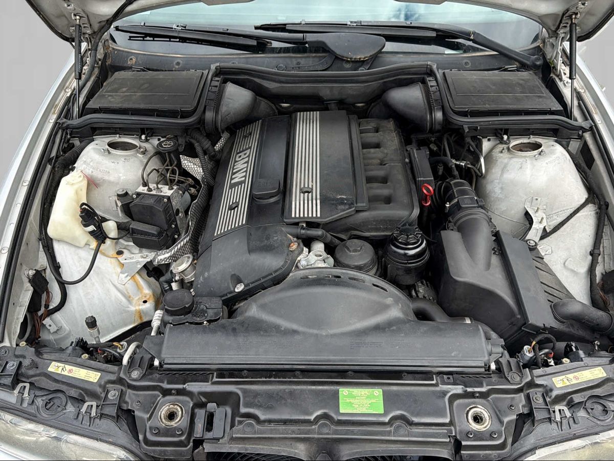 BMW Automobili: Bmw 520i e39 Facelift ab 1.-Fr – Usato da Möhlin venduto da Monaco1907 5