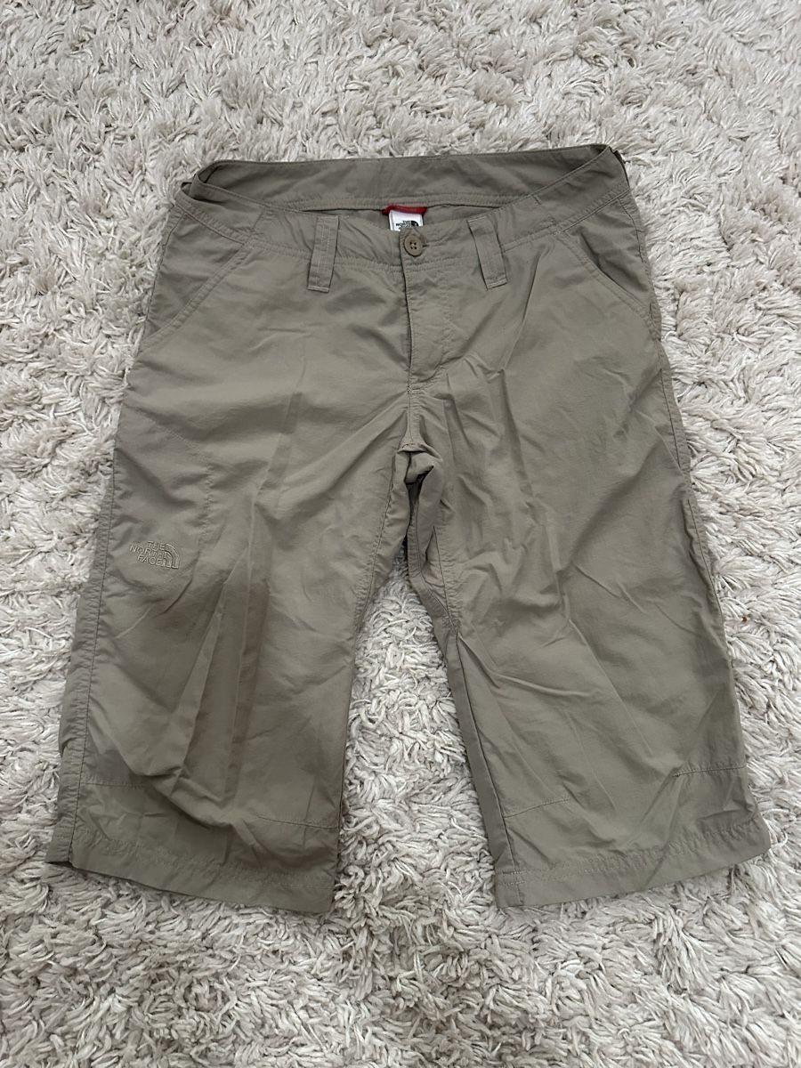 North Face Pantaloni: The North Face Wandershorts Gr.S(Damen) – Usato da Bern venduto da BrandVilla