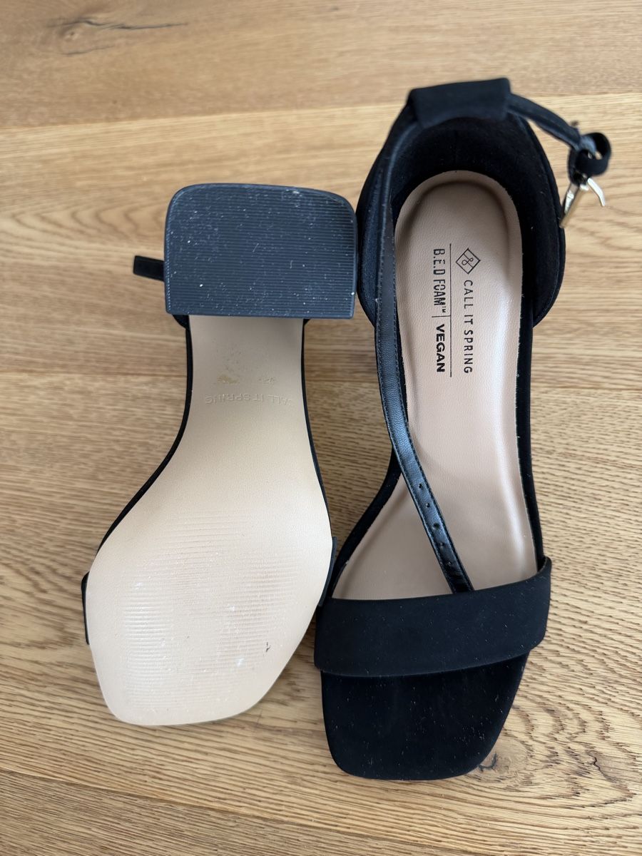 Scarpe da donna: Zwei Paar Damenschuhe  – Nuovo (secondo la descrizione) da Zug venduto da kuba1972 5