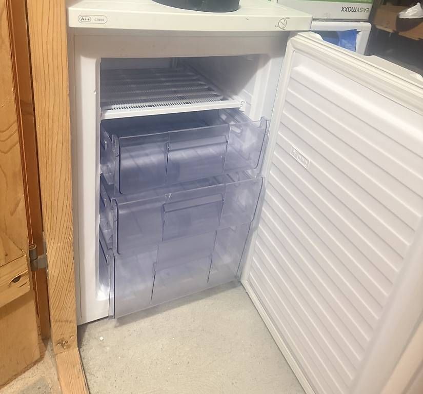 Congelatori: Gefrierschrank   – Usato da Wil SG venduto da mil_h2qv 1
