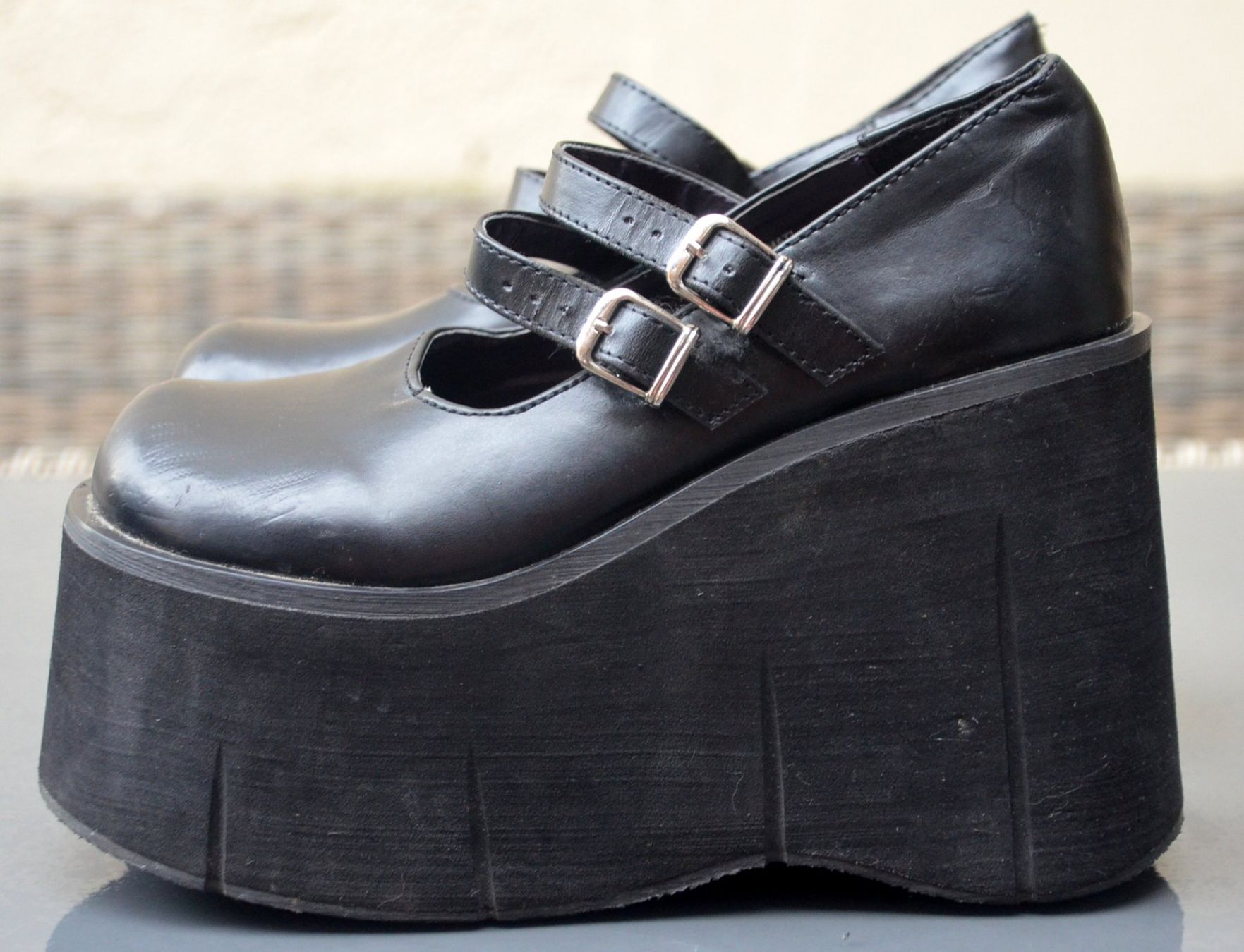 Scarpe da donna: Demonia Kera Boots /  bottes .36 – Usato da Collonges venduto da arashee 2