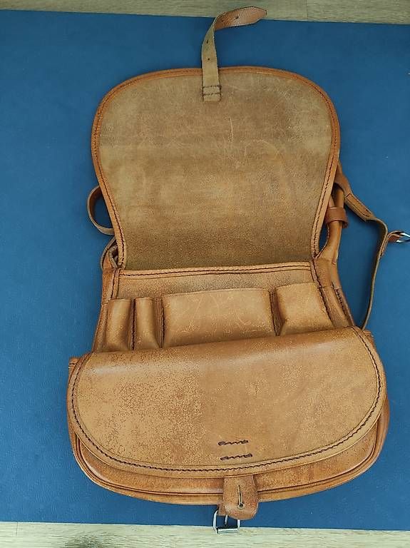 Borse da donna: Handtasche Echtleder – Usato da Flüelen venduto da pri_7p8g 1