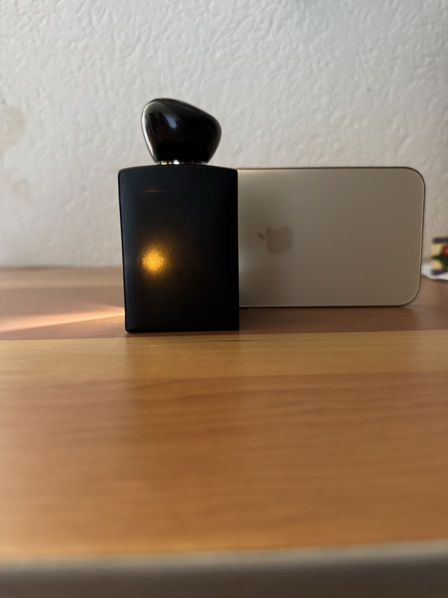 Armani Parfum & Eau de Toilette: Armani privé cuir majesté  – Neu (gemäss Beschreibung) aus Crans-Montana von ale_p8cr 4
