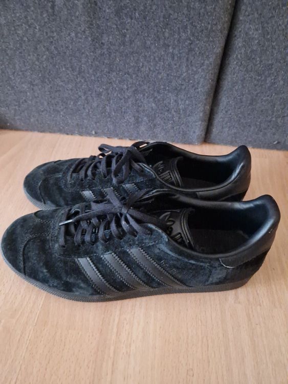 Adidas Gazelle, Grösse 44, Schwarz Wildleder (Gebraucht) in