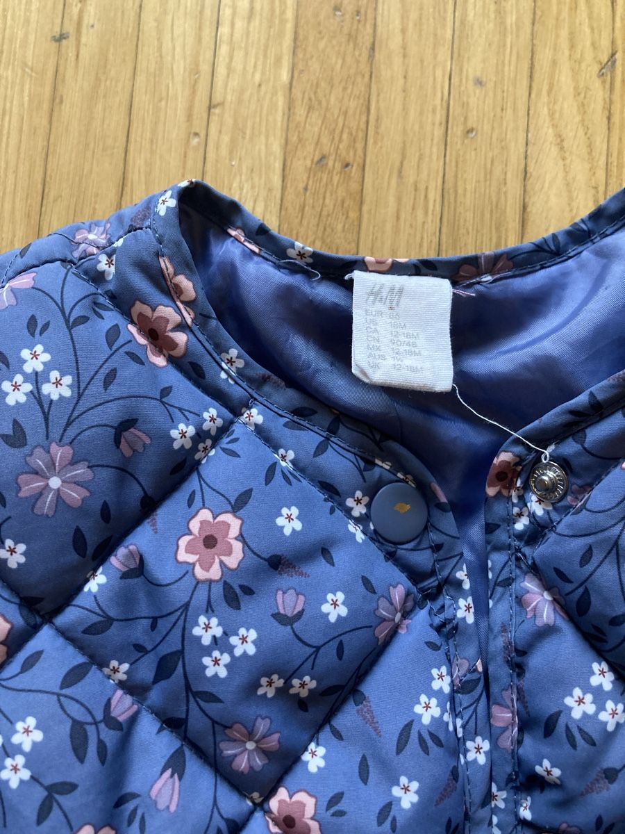 H&M Giacche & Cappotti: Kinder Steppjacke, Übergangsjacke – Usato da Allschwil venduto da AnninaB 1
