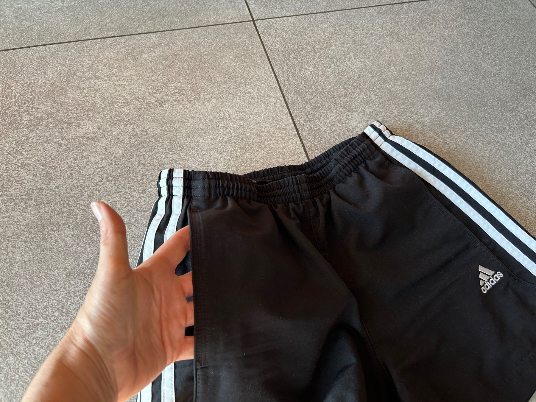Adidas Pantaloni: Adidas Climalite Shorts 152 kurze Hose – Usato da Arbedo venduto da nadia1973 2