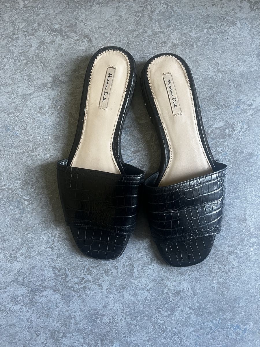 Massimo Dutti Scarpe da donna: Schwarze Leder Sandalen – Nuovo (secondo la descrizione) da Luzern venduto da ele_6wlj