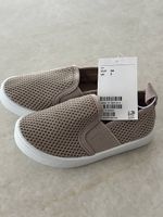 Beige Schuhe Gr. 24 Neu