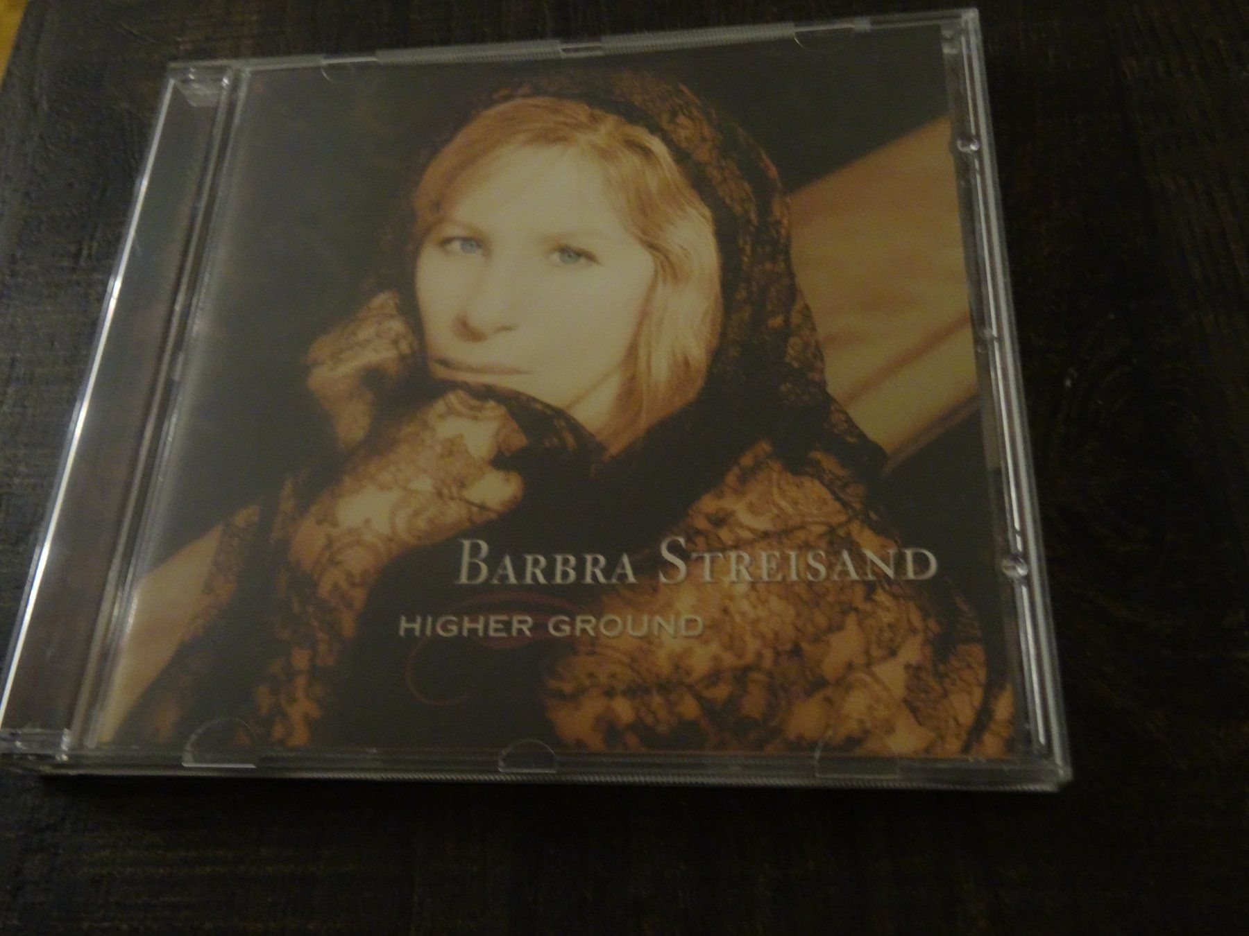 CD: Barbara Streisand - Higher Ground CD – Usato da Olten venduto da Disc-Ausverkauf
