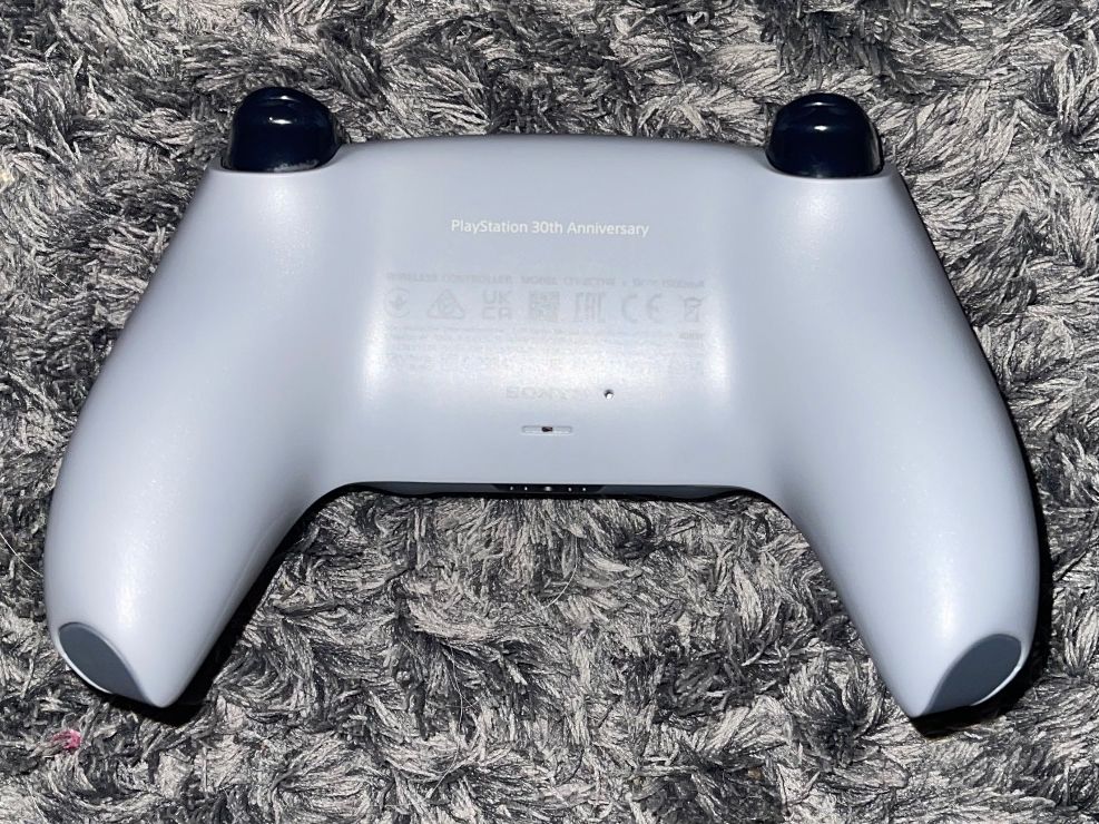 Sony Controller: Playstation 5 DualSense Controller Limited Edition 30 – Nuovo (secondo la descrizione) da Biberist venduto da jmf1999 1