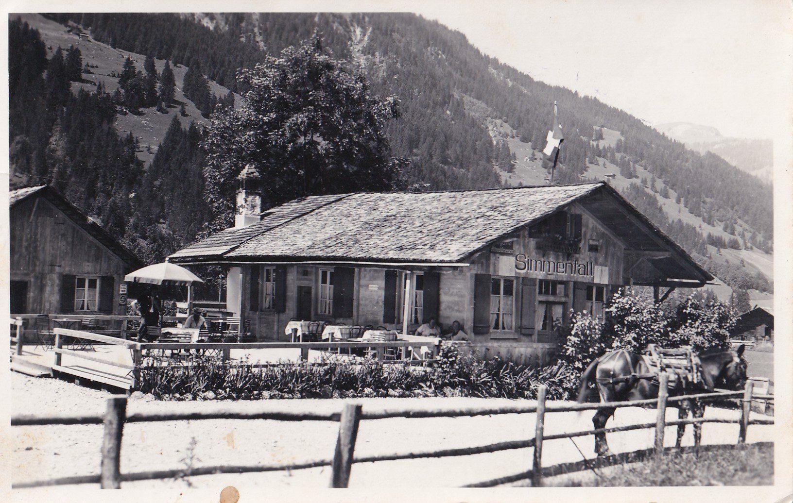 Ansichtskarten: Lenk im Simmental Restaurant Simmenfälle – Gebraucht aus Olten von clotaldi