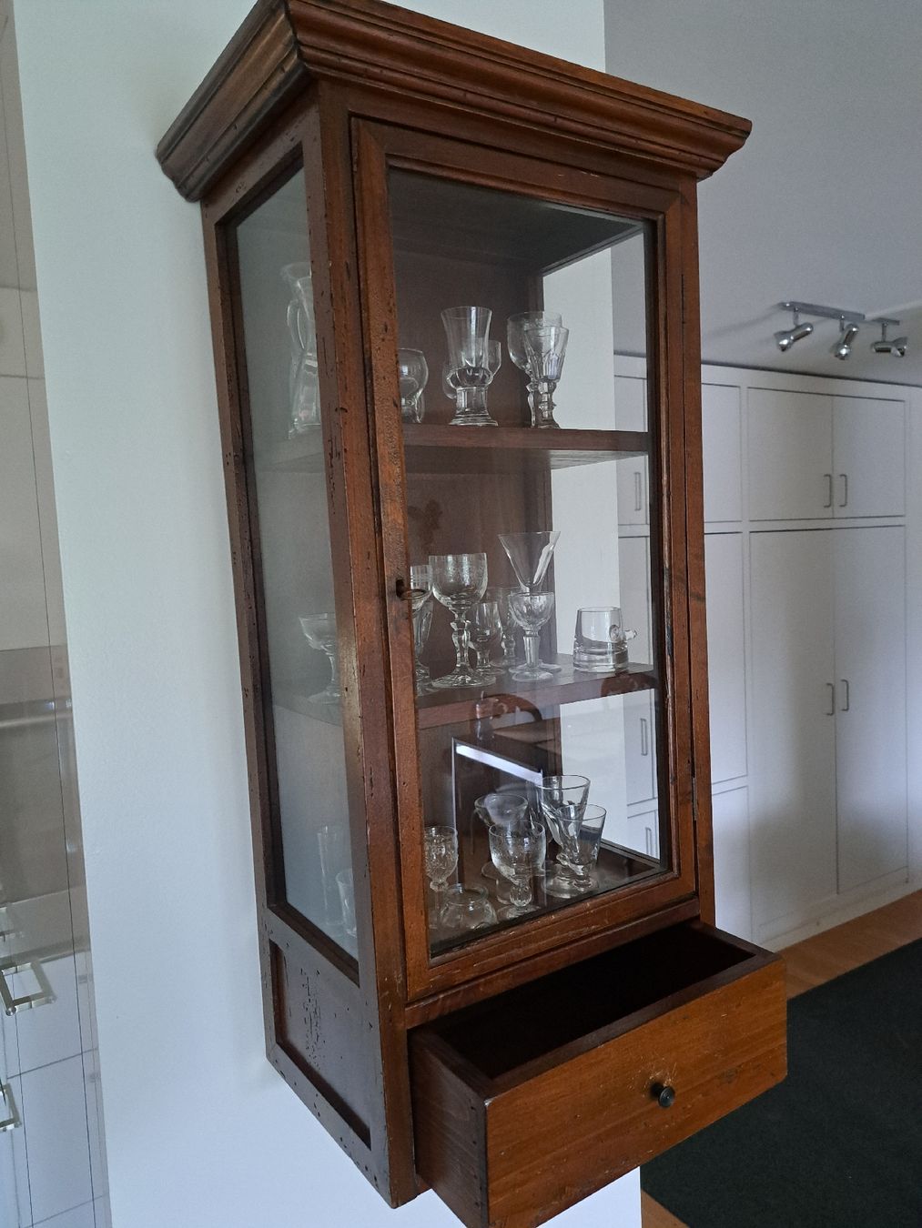 Vetrine: Vitrine murale – Usato da Zollikerberg venduto da ren_q7gc 1