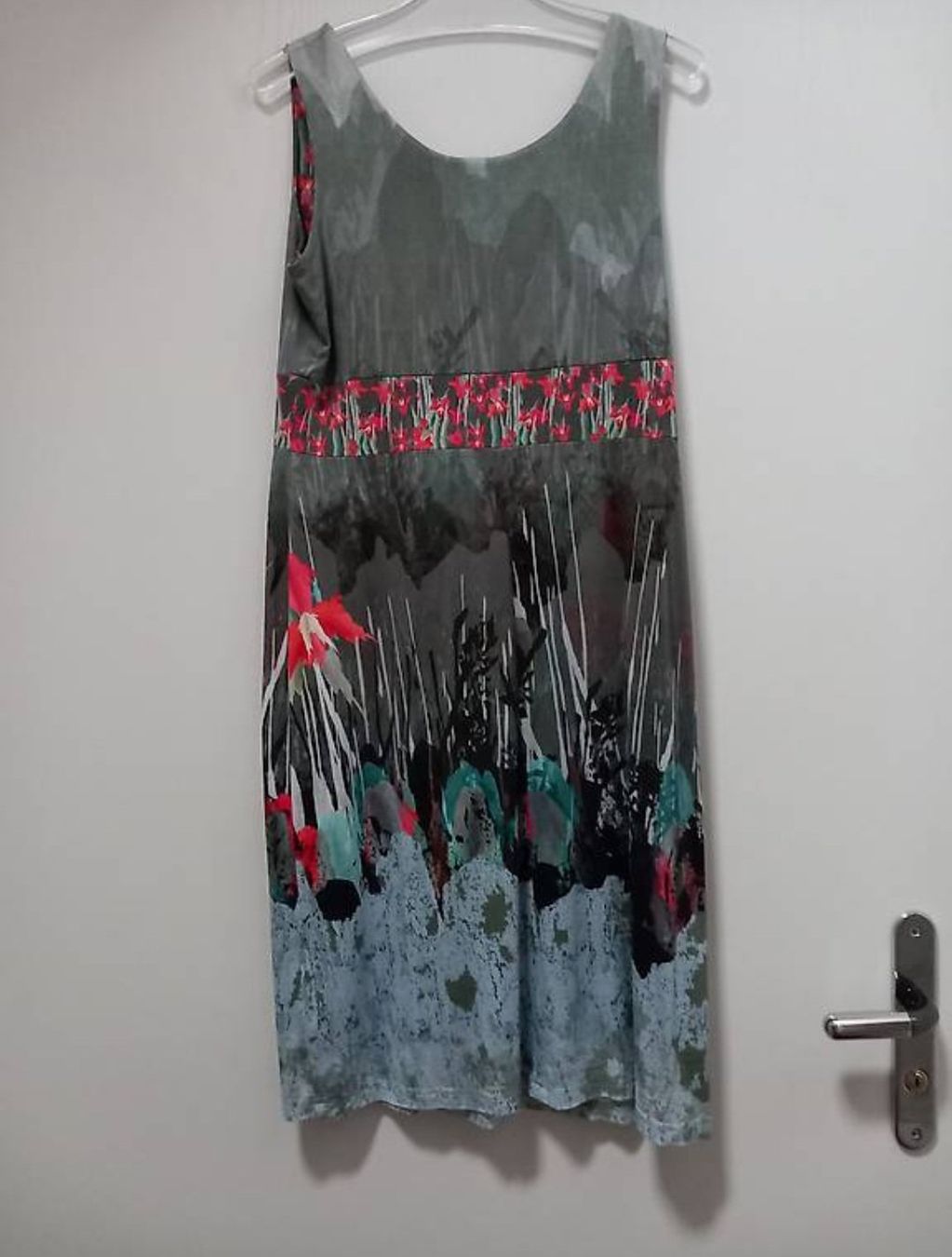 Vestiti: Kleid _graugrün- bunt_ 40 – Usato da Näfels venduto da gil_sindamel 1