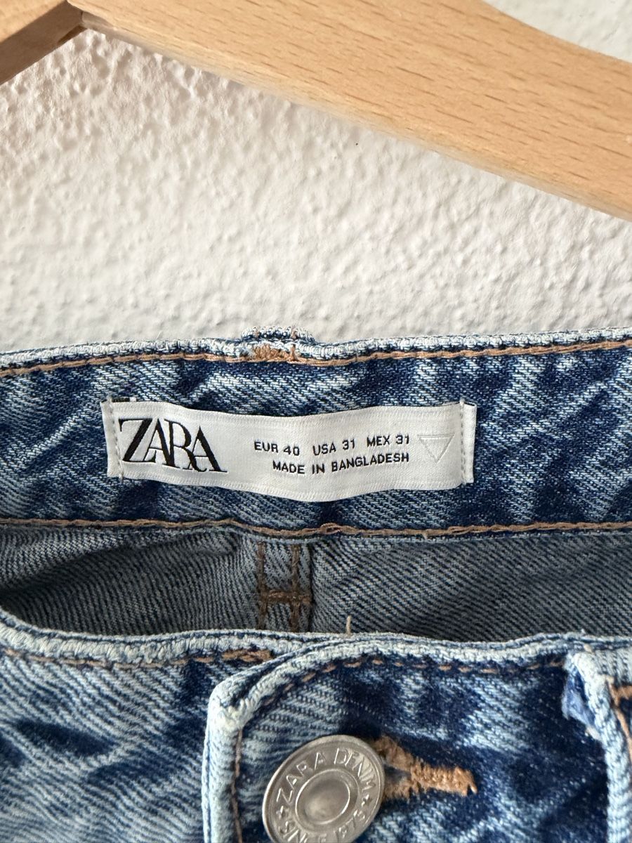 Zara Jeans: ZARA Jeans Gr. 40, Top Zustand, hellblau – Nuovo (secondo la descrizione) da Wattwil venduto da betsar.13 1