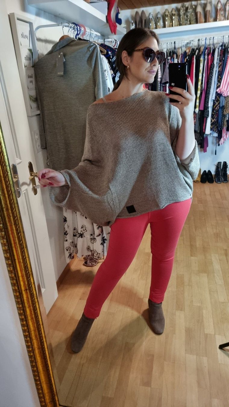 Altro in Moda donna: 🌺Gestrickte Poncho Größe L🌺 – Difettoso da Wald ZH venduto da CapLux 9