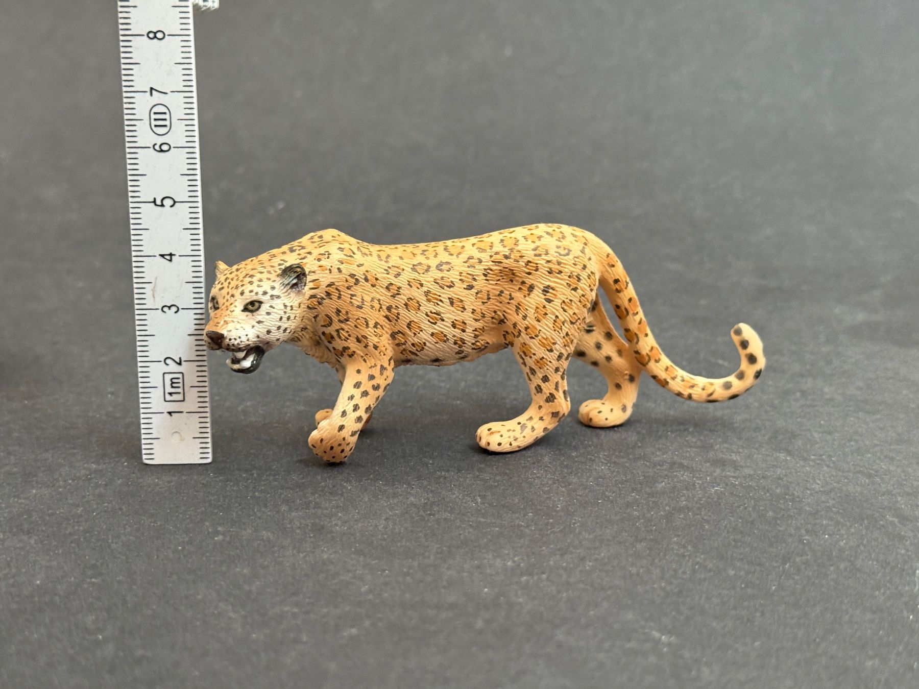 Schleich Statuette: Schleich Grosskatzen Leopard Gepard Schwarzer Panther – Usato da Ennetbaden venduto da mapa05 1