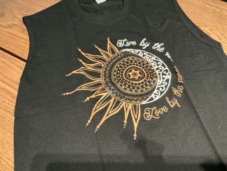 Schwarzes Sommer Top Mandala Sonne Mond Grösse M/L