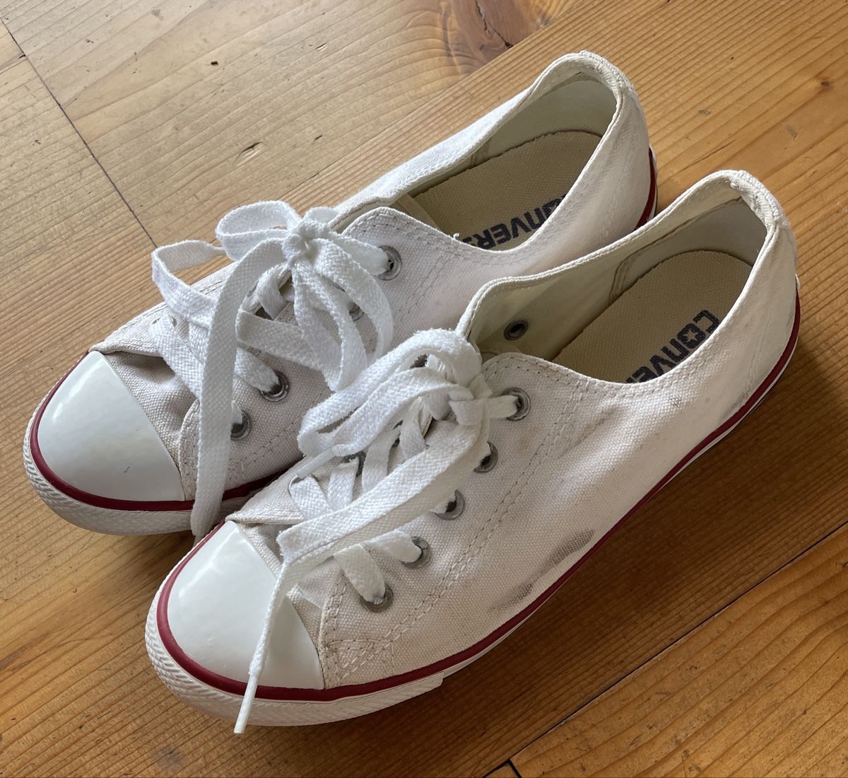 Converse Scarpe da uomo: Converse All Star blanches, taille 37 – Usato da Oberrieden venduto da fre_5vvl