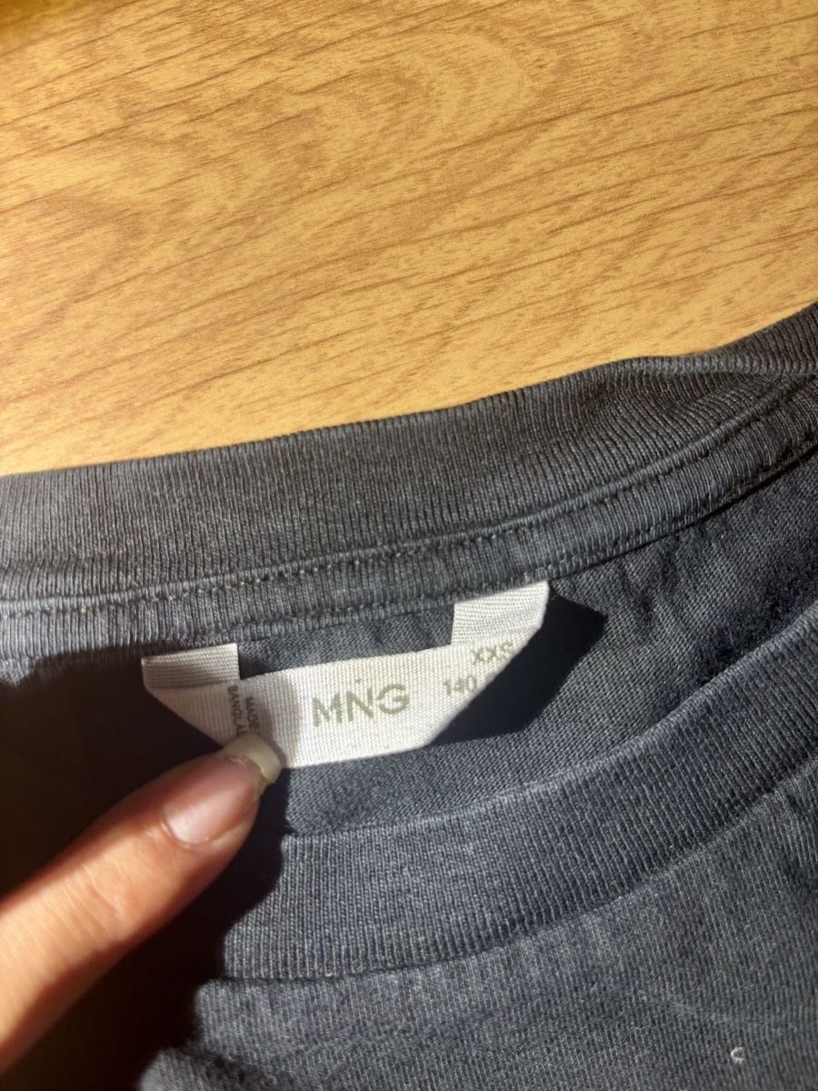 Mango T-shirt: MANGO black cropped top – Nuovo (secondo la descrizione) da Lavigny venduto da bea_26wd 2