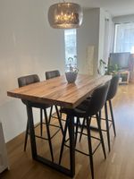 Hochwertiger Echtholz-Bartisch CASTELLO + 4 Barhocker RUBI