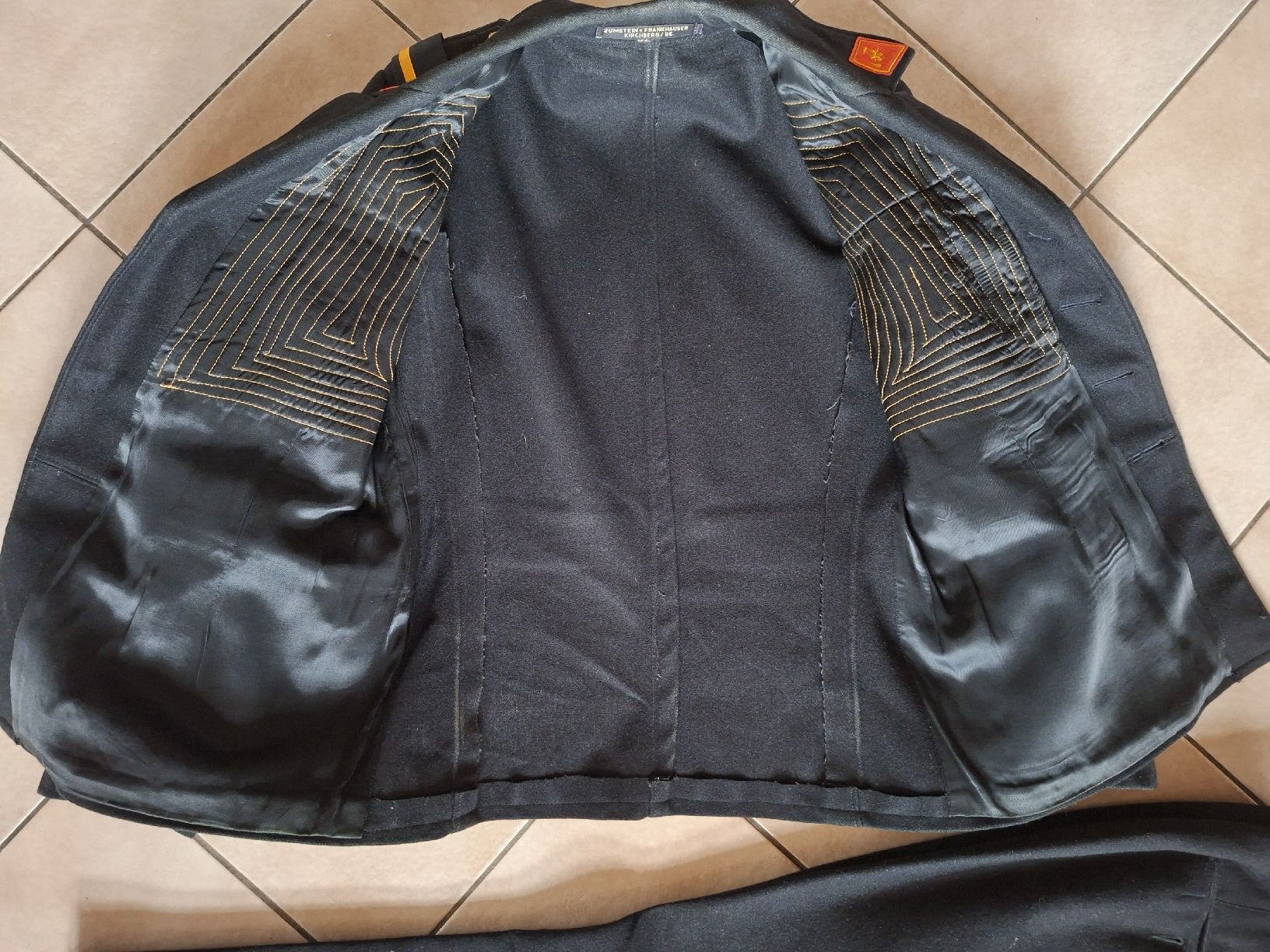 Uniformes: Schöne Antike Schweizer Feuerwehr Uniform – D'occasion à Schwanden Sigrisw par len_9yqg 4