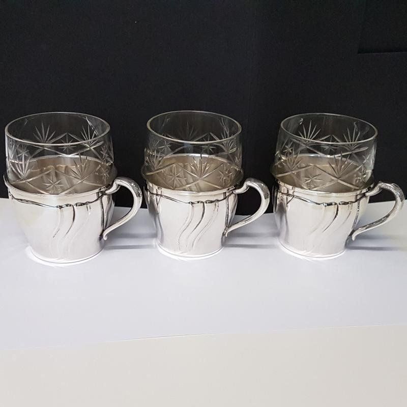 Bicchieri: 3 Teeglashalter versilbert inkl. Gläser – Usato da Kaltbrunn venduto da Lexus3 6