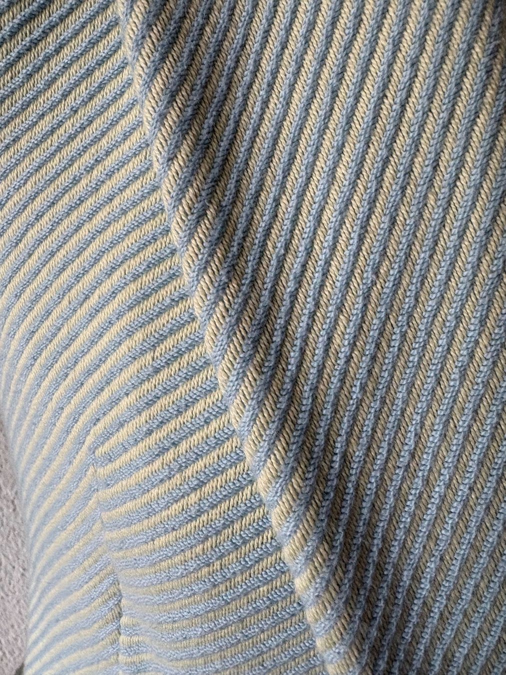 Zara Jacken: ZARA Blazer XS – Gebraucht aus Niederbipp von blu_jw7r 4