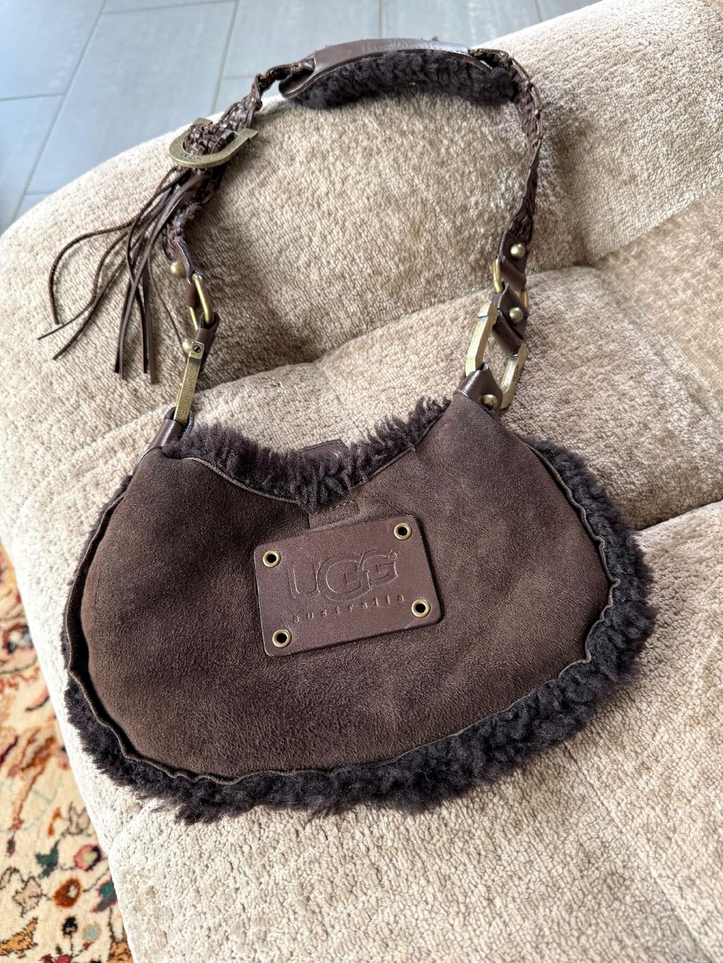 Ugg Sacs femmes: UGG Tasche, Schultertasche, Wintertasche – D'occasion à Winterthur par tim_cl8x