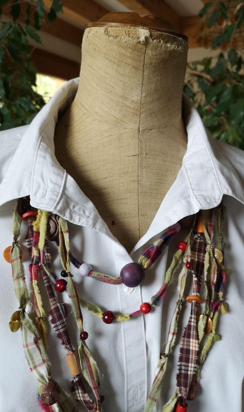 Ketten: Collier d'été  – Gebraucht aus Fresens von nat_n8xd