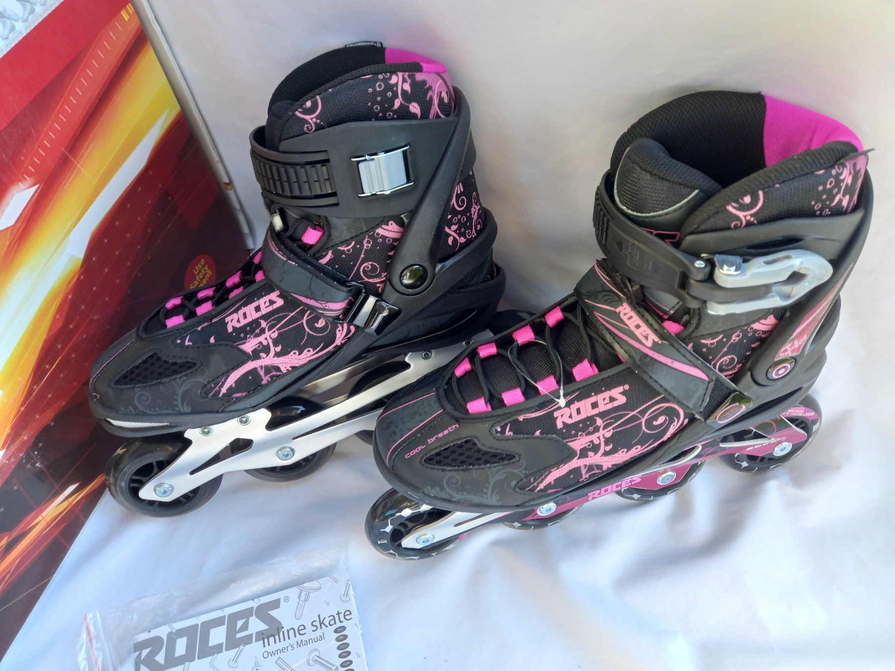 Pattini in linea & Pattini a rotelle: Roces Flos Inline Skates Gr.42 Schwarz Pink Neu – Nuovo (secondo la descrizione) da Schweizersholz venduto da freyle1 6