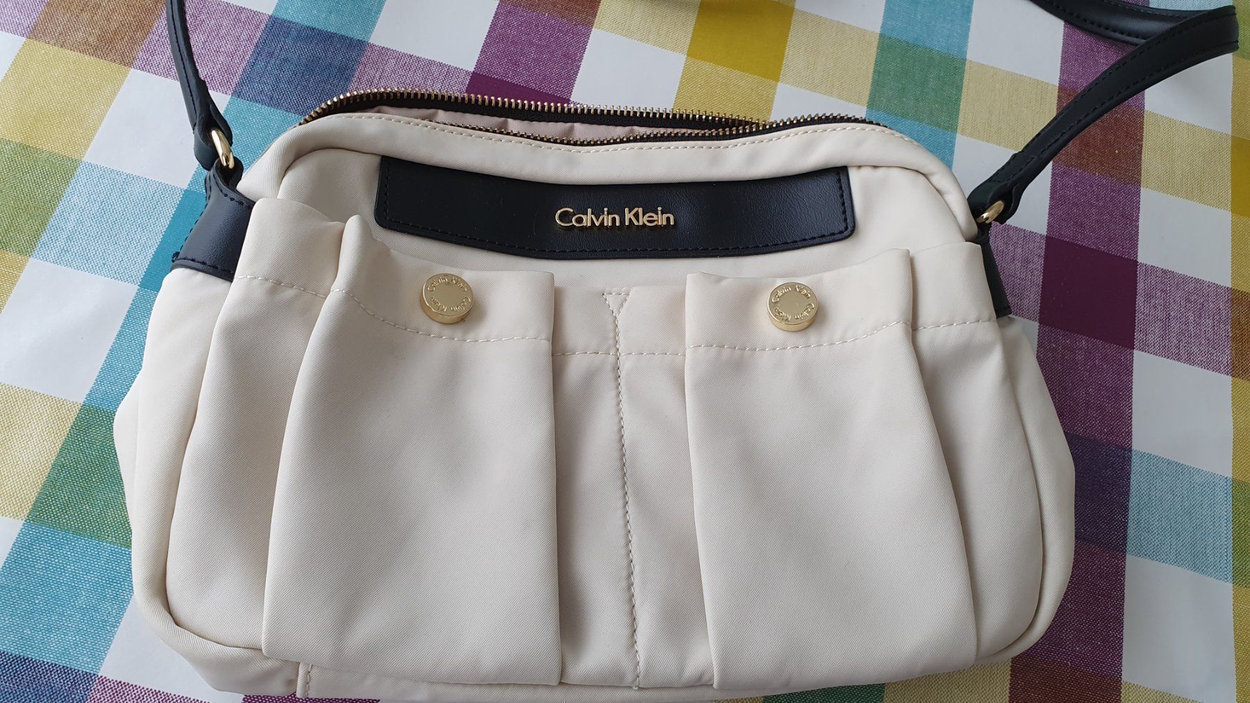 Calvin Klein Borse da donna: Calvin Klein Handtasche / Umhängetasche – Usato da Staufen venduto da Fleby84 1